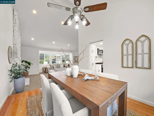 32 Atchinson Stage Court, Clayton, California 94517