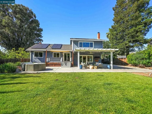 32 Atchinson Stage Court, Clayton, California 94517