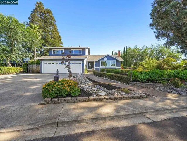 32 Atchinson Stage Court, Clayton, California 94517