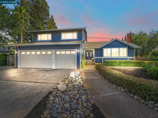 32 Atchinson Stage Court, Clayton, California 94517