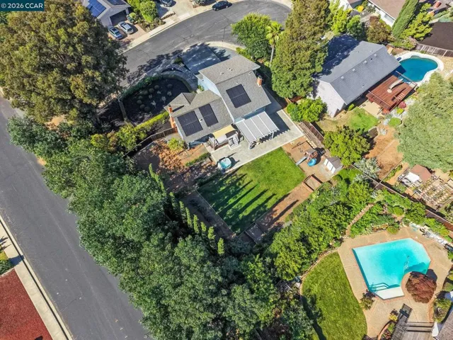 32 Atchinson Stage Court, Clayton, California 94517