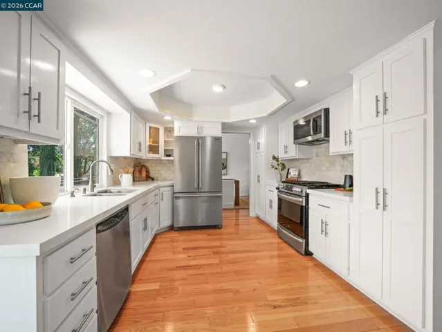 32 Atchinson Stage Court, Clayton, California 94517