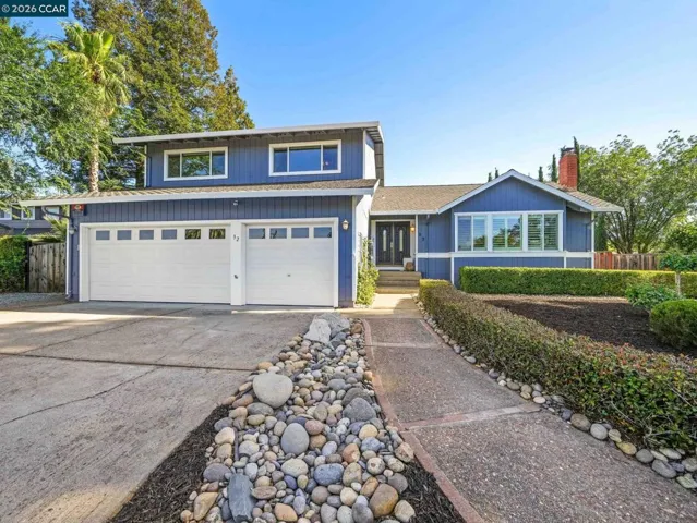 32 Atchinson Stage Court, Clayton, California 94517
