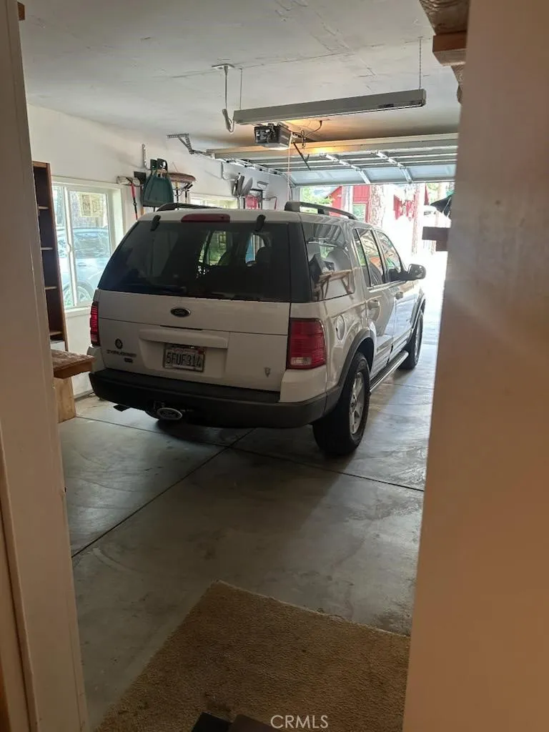 1 Car garage