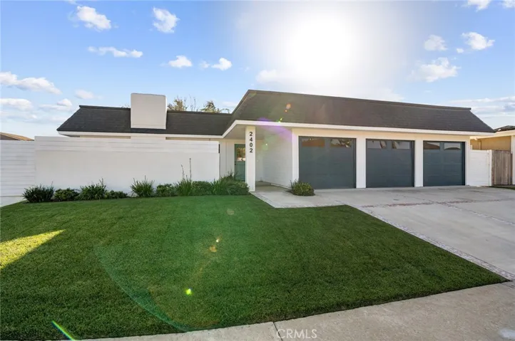 2402 Orchid Hill Place, Newport Beach, California 92660