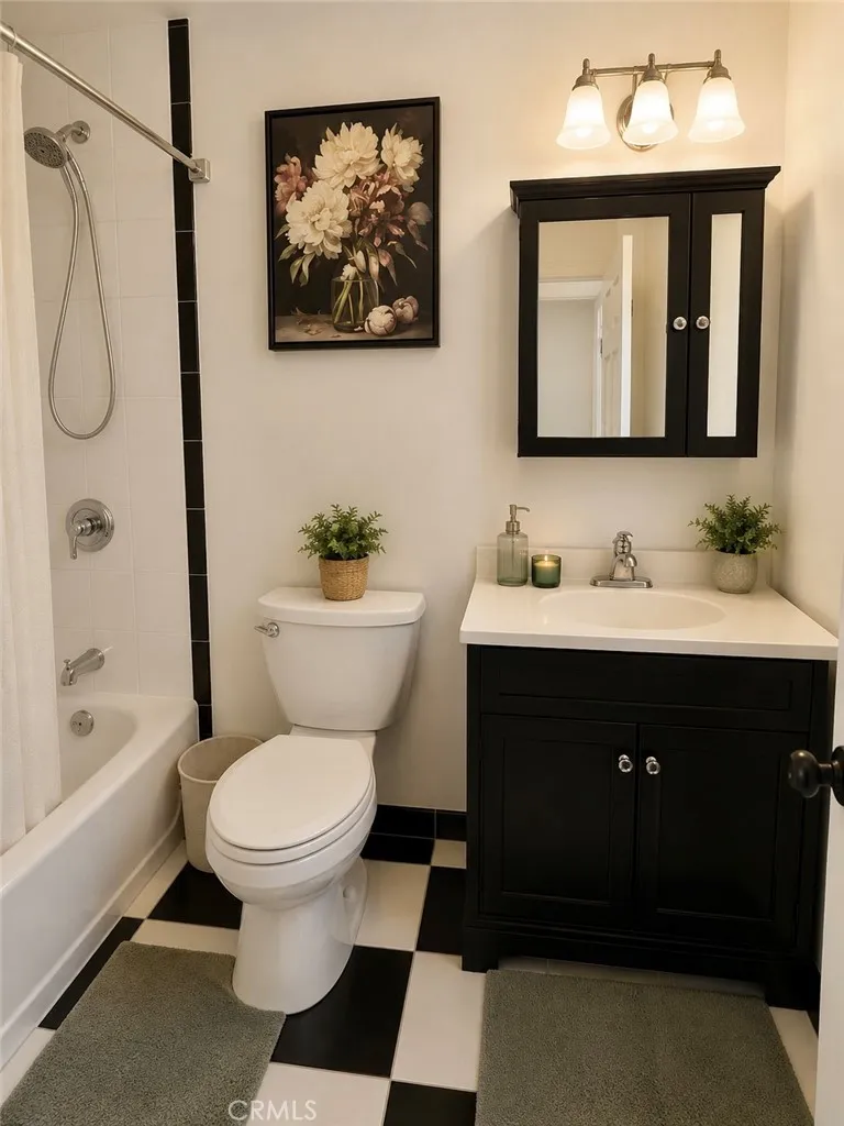 Bathroom #4