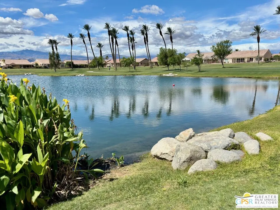Donny Circle Lake