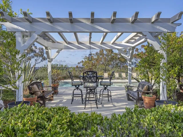 Another wonderful patio with arbor for dining /relaxing.
