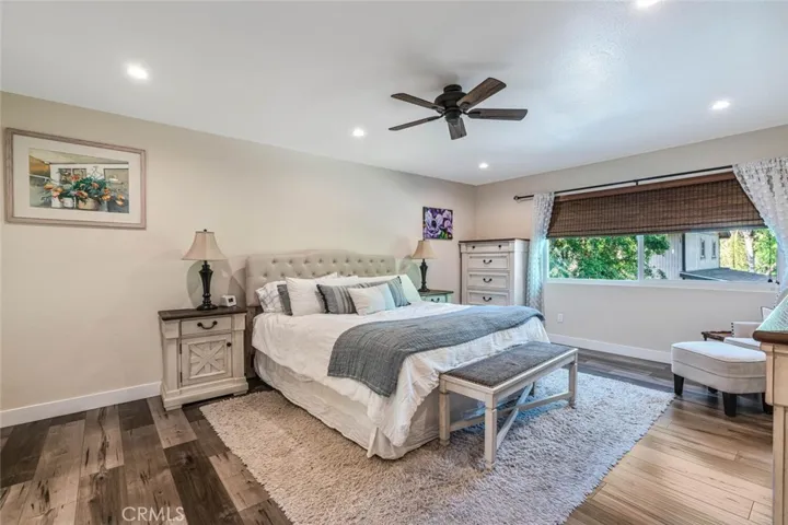 6321 Balcom Ave, Encino, California 91316