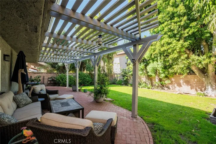 6321 Balcom Ave, Encino, California 91316