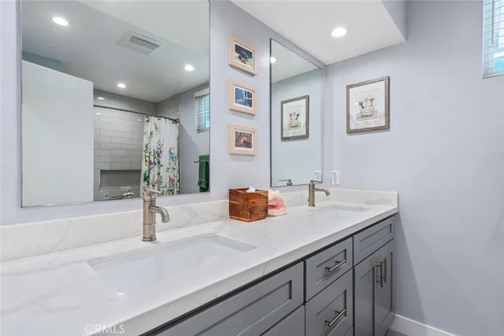 6321 Balcom Ave, Encino, California 91316