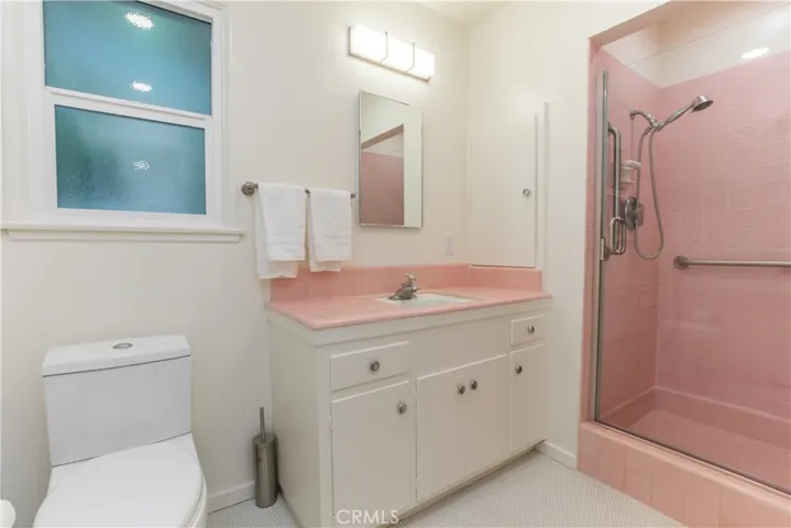 7161 El Rey, Buena Park, California 90620