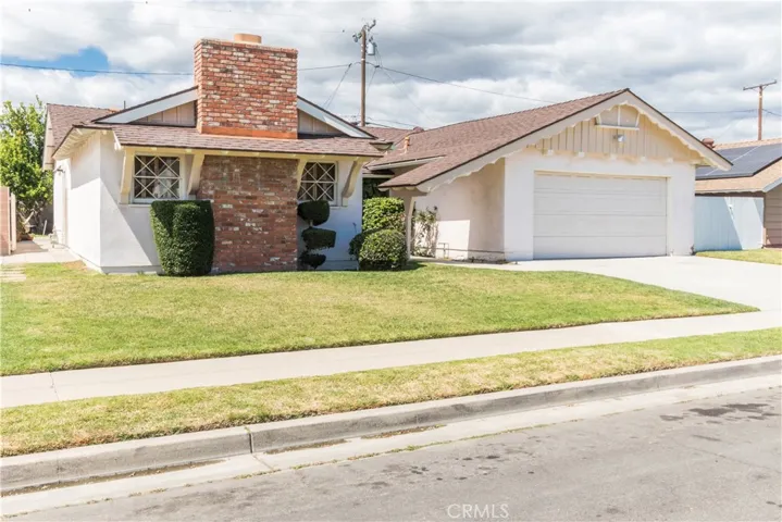 7161 El Rey, Buena Park, California 90620