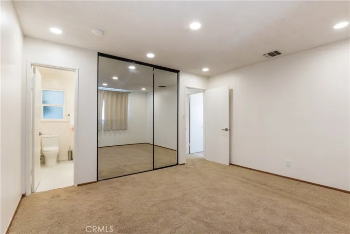 7161 El Rey, Buena Park, California 90620