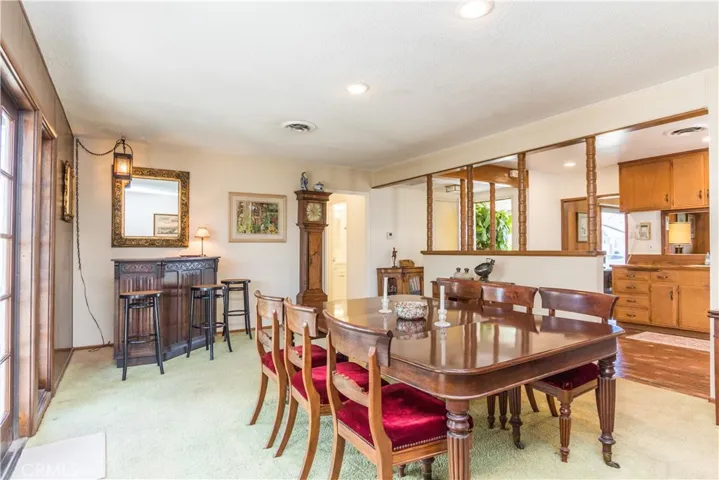 7161 El Rey, Buena Park, California 90620