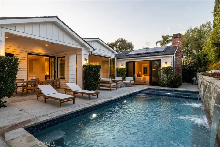 712 K Thanga, Corona Del Mar, California 92625