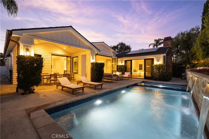 712 K Thanga, Corona Del Mar, California 92625