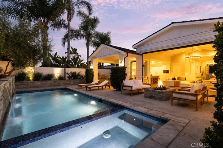 712 K Thanga, Corona Del Mar, California 92625