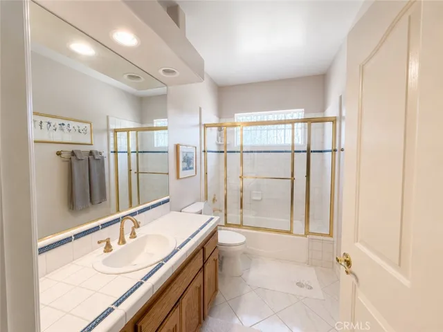 1506 Crestview Rd, Redlands, California 92374