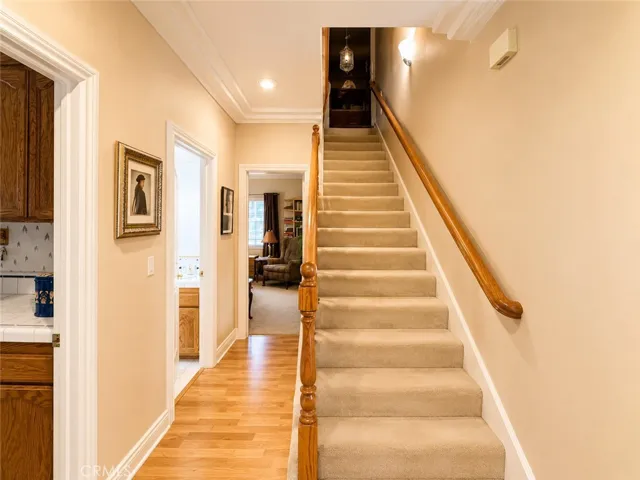 1506 Crestview Rd, Redlands, California 92374