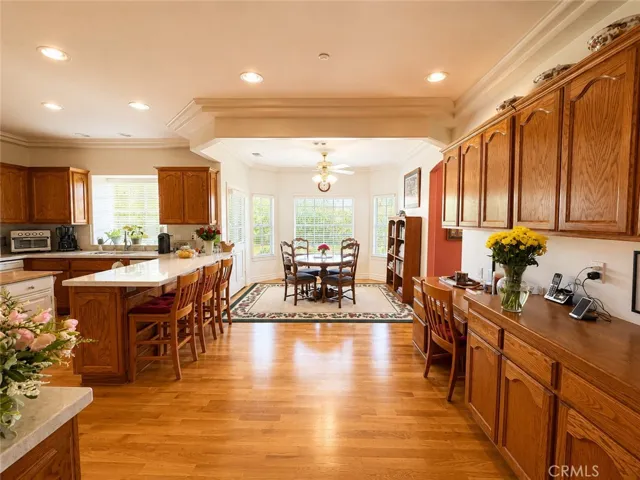1506 Crestview Rd, Redlands, California 92374