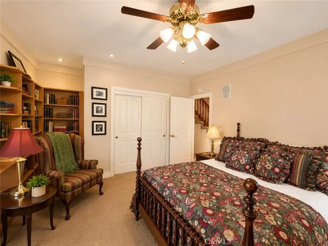 1506 Crestview Rd, Redlands, California 92374