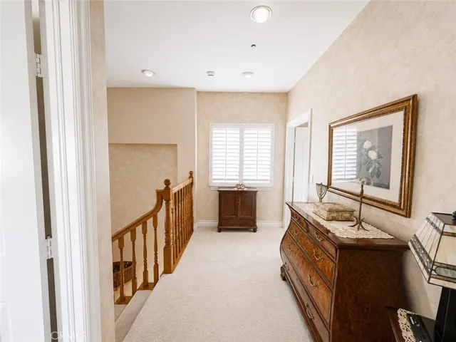 1506 Crestview Rd, Redlands, California 92374