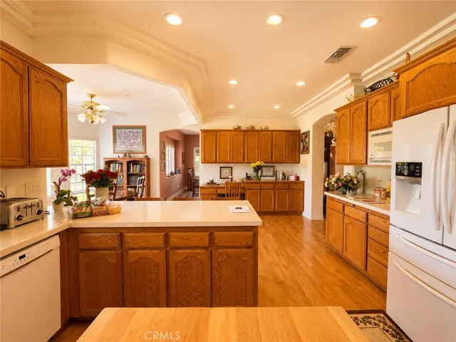 1506 Crestview Rd, Redlands, California 92374