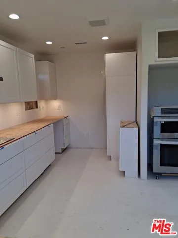 26885 Modoc Lane, Lake Arrowhead, California 92352