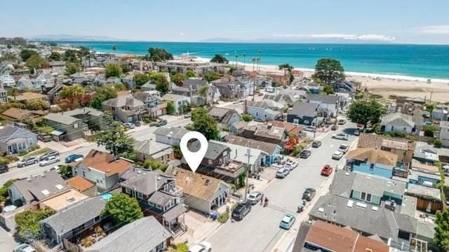 216 Cypress Avenue, Santa Cruz, California 95062