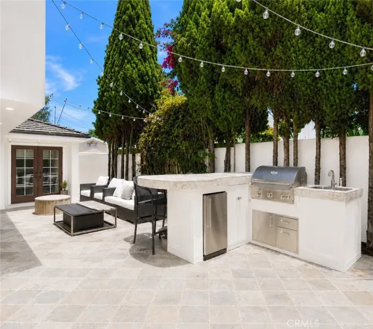 Interior Courtyard/ BBQ area