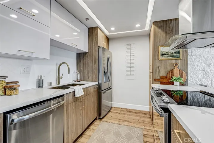 615 Esplanade 508, Redondo Beach, California 90277
