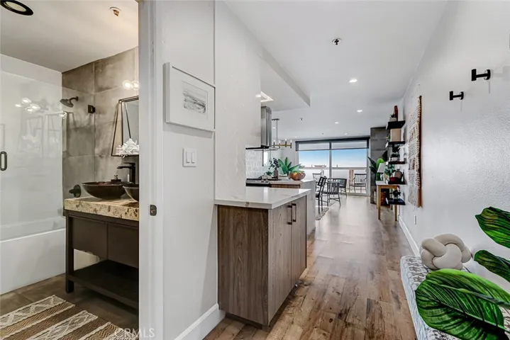 615 Esplanade 508, Redondo Beach, California 90277