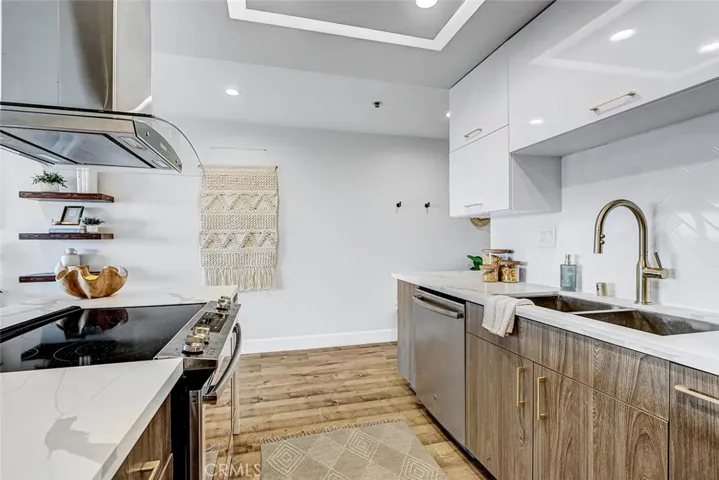 615 Esplanade 508, Redondo Beach, California 90277