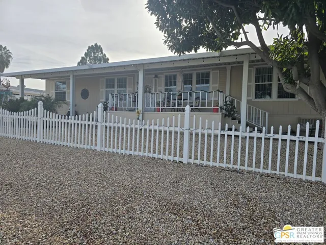 26012 Chelsea Way pic 1