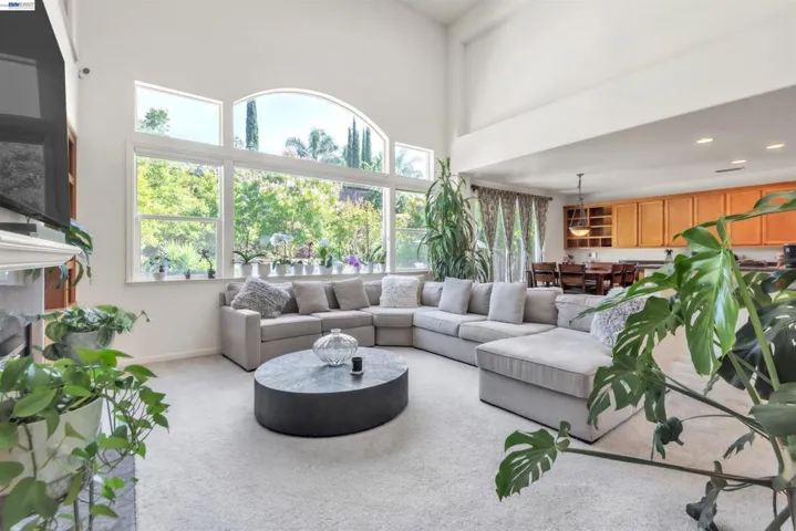 5164 Judsonville Dr, Antioch, California 94531