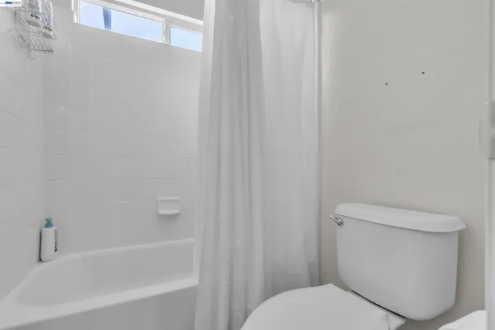 5164 Judsonville Dr, Antioch, California 94531
