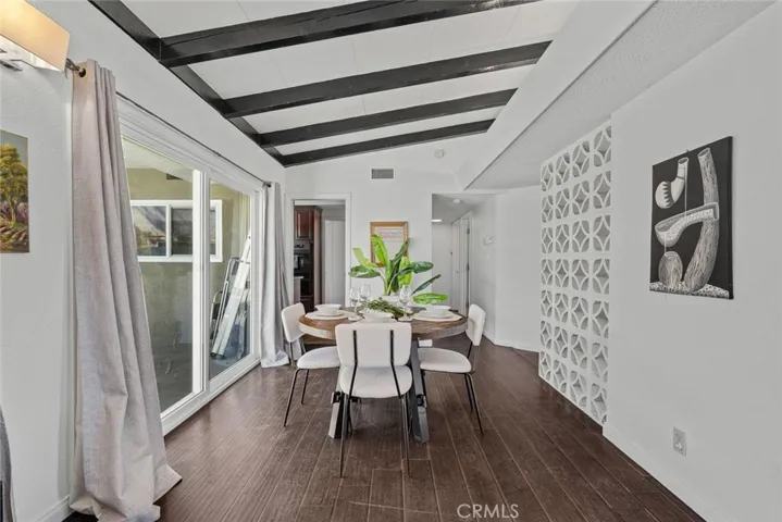 3526 Loma View, Altadena, California 91001