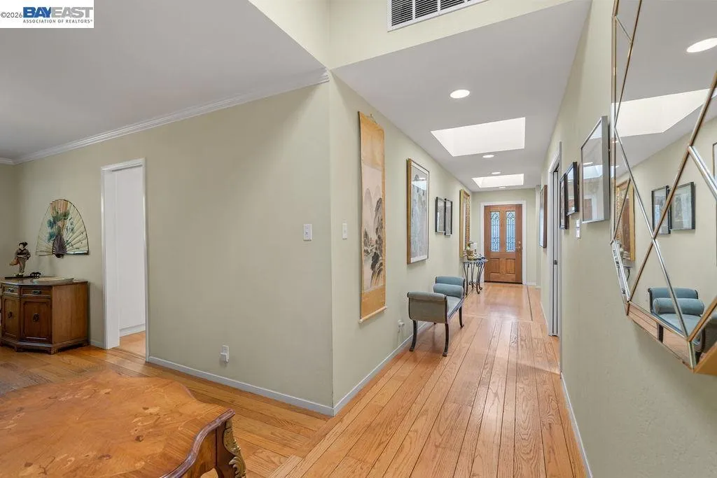 1112 San Antonio Ave, Alameda, California 94501 — photo 5