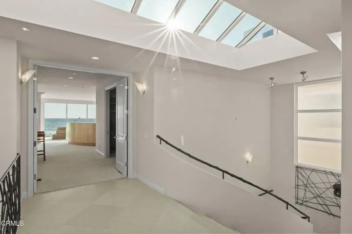 64-web-or-mls-UpmarketMedia-1135Cap-315