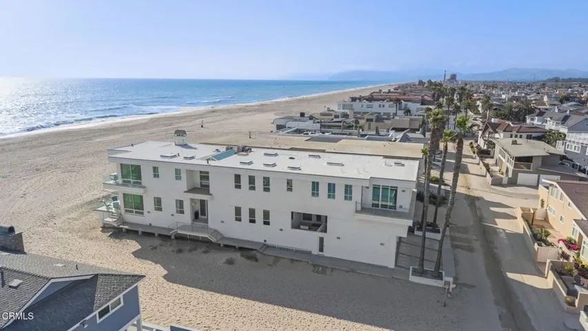 134-web-or-mls-UpmarketMedia-1135Cap-12