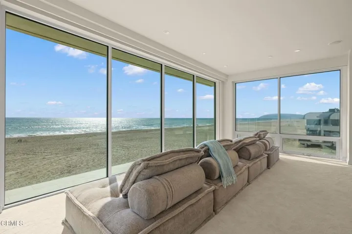 80-web-or-mls-UpmarketMedia-1135Cap-93a