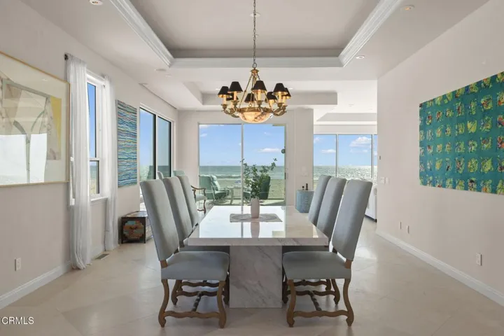 24-web-or-mls-UpmarketMedia-1135Cap-168