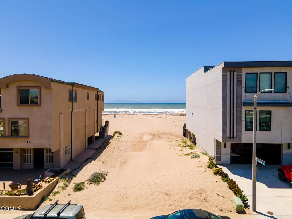 711 Mandalay MLS-1
