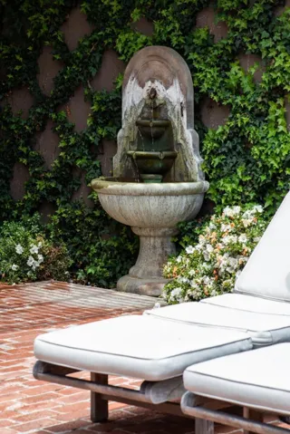 1445 Valparaiso Avenue, Menlo Park, California 94025