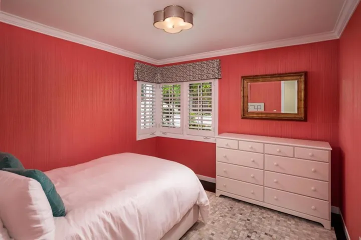 1445 Valparaiso Avenue, Menlo Park, California 94025