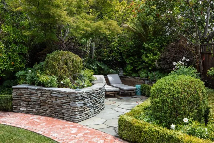 1445 Valparaiso Avenue, Menlo Park, California 94025