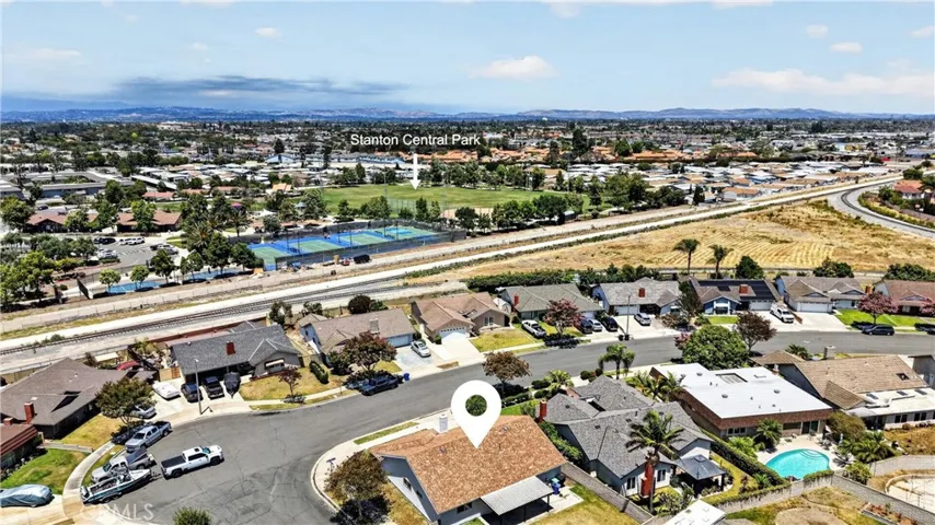 10807 Mitchell, Stanton, California 90680