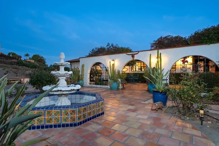 2763 W Victoria Dr, Alpine, California 91901