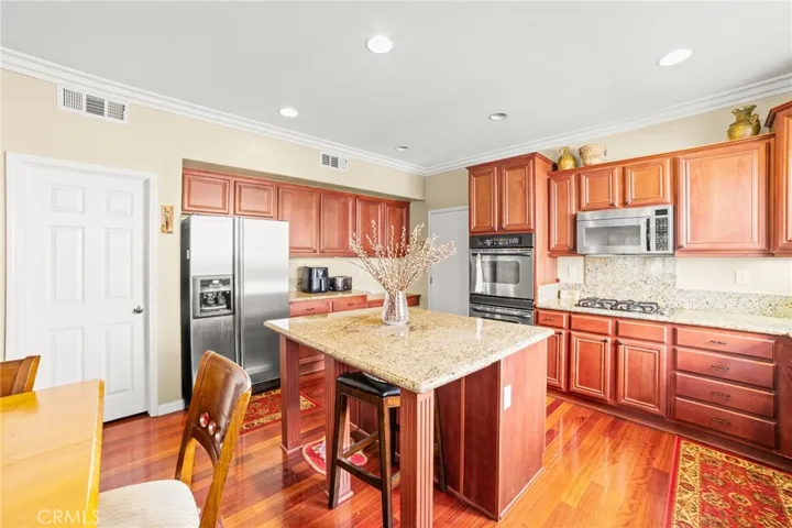 27080 Sapphire, Menifee, California 92584
